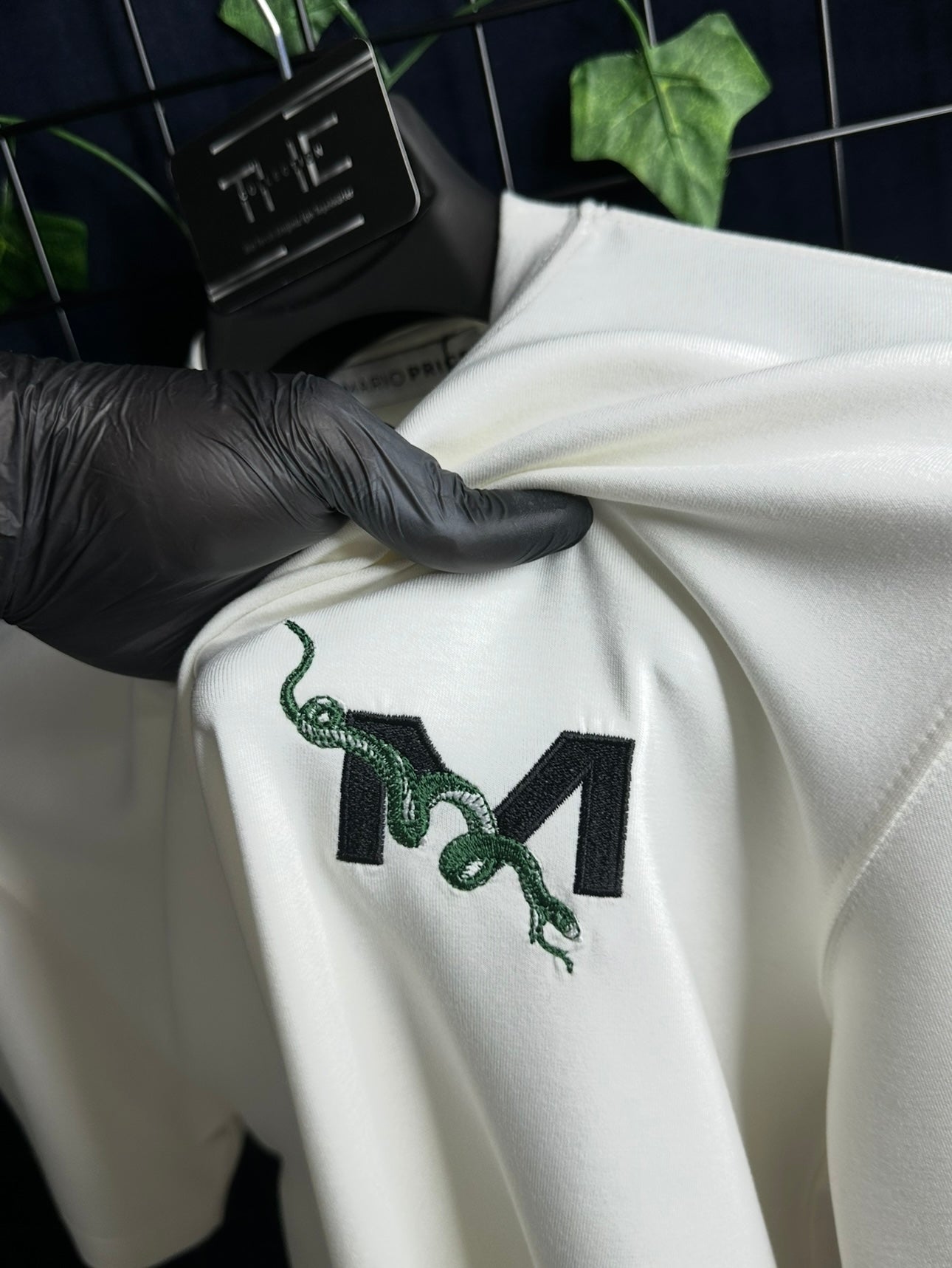 Mario Price Nakış Logo Premium T-Shirt
