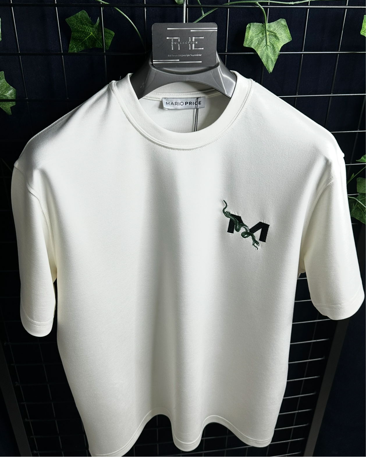 Mario Price Nakış Logo Premium T-Shirt